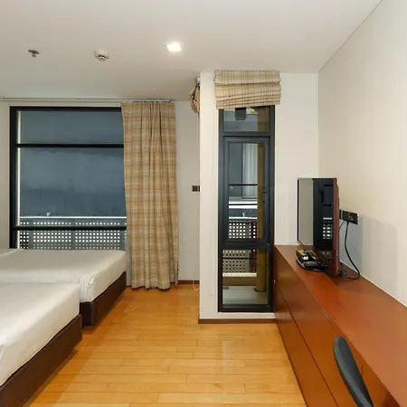 Marvin Suites Hotel Bangkok Sathorn Exterior photo