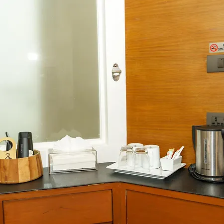Marvin Suites Hotel Bangkok Sathorn Exterior photo