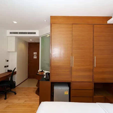 Marvin Suites Hotel Bangkok Sathorn Exterior photo